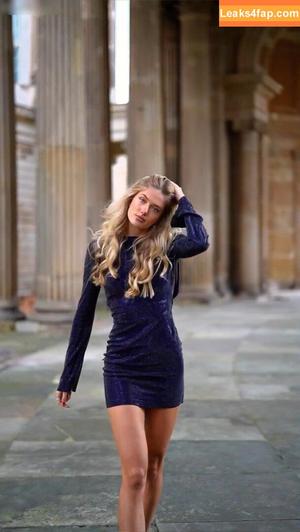 Alica Schmidt photo #0511