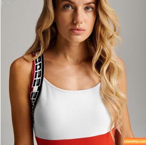 Alica Schmidt photo #0532