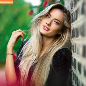 Alica Schmidt photo #0546