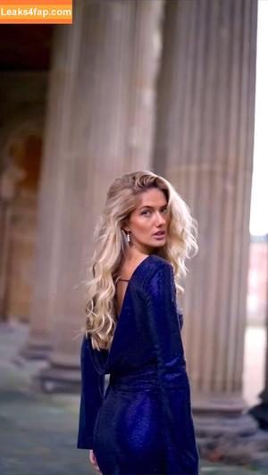 Alica Schmidt photo #0563