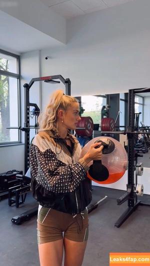 Alica Schmidt photo #0873