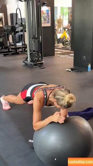 Alica Schmidt photo #0937