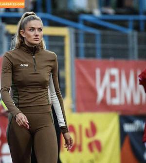 Alica Schmidt photo #0972