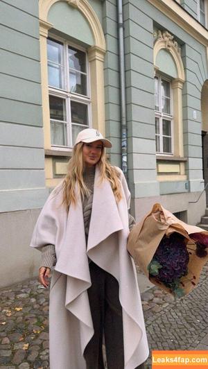 Alica Schmidt photo #1725