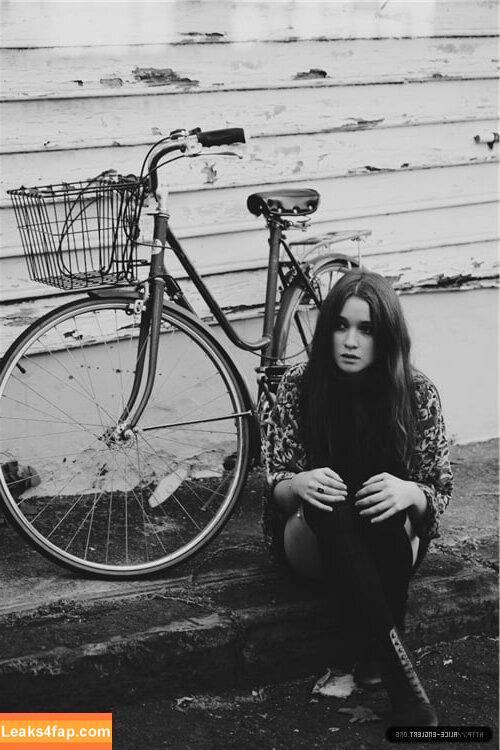 Alice Allegra Englert / aliceenglert.actual leaked photo photo #0024