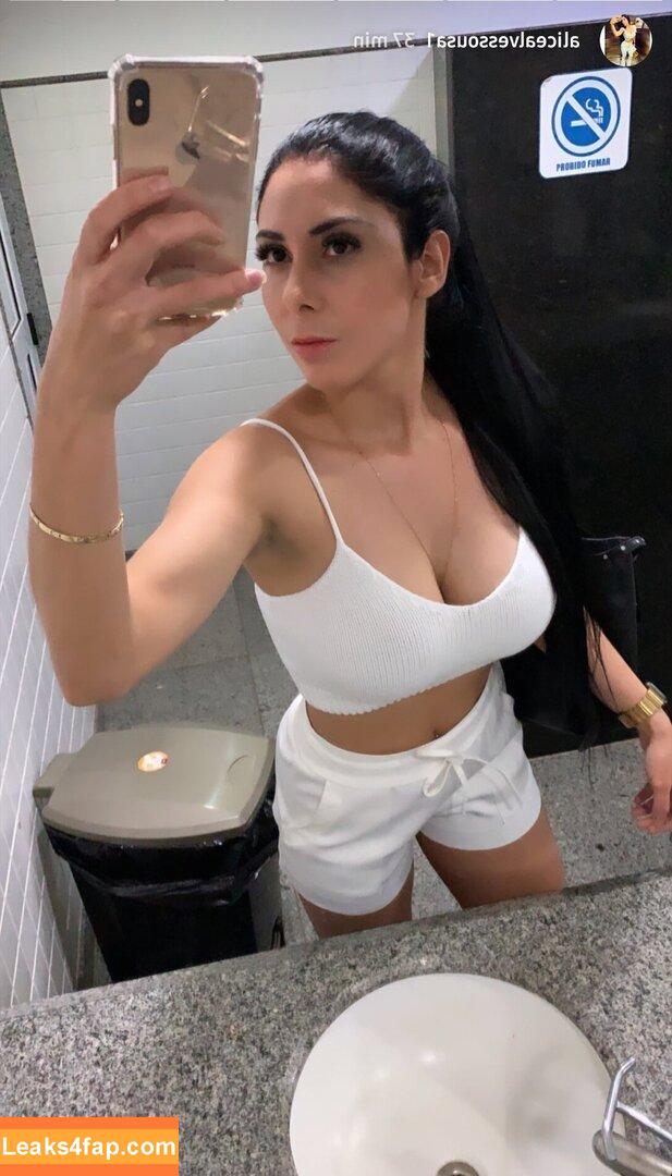 Alice Alves / alicealves / quechaticemariaalice leaked photo photo #0013