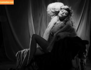 Alice Antoinette photo #0254