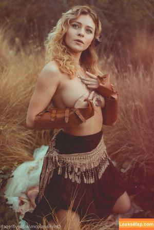 Alice Antoinette photo #0534