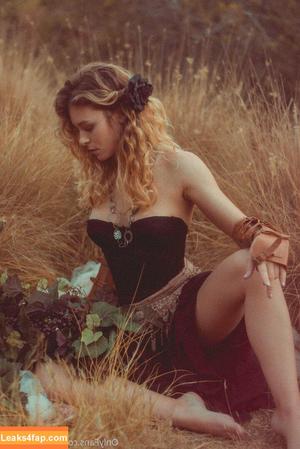 Alice Antoinette photo #0842