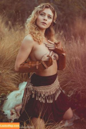 Alice Antoinette photo #0844