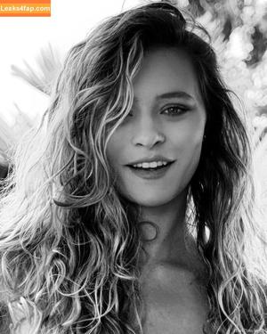 Alice Antoinette photo #1012