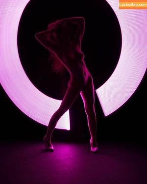 Alice Antoinette photo #1587