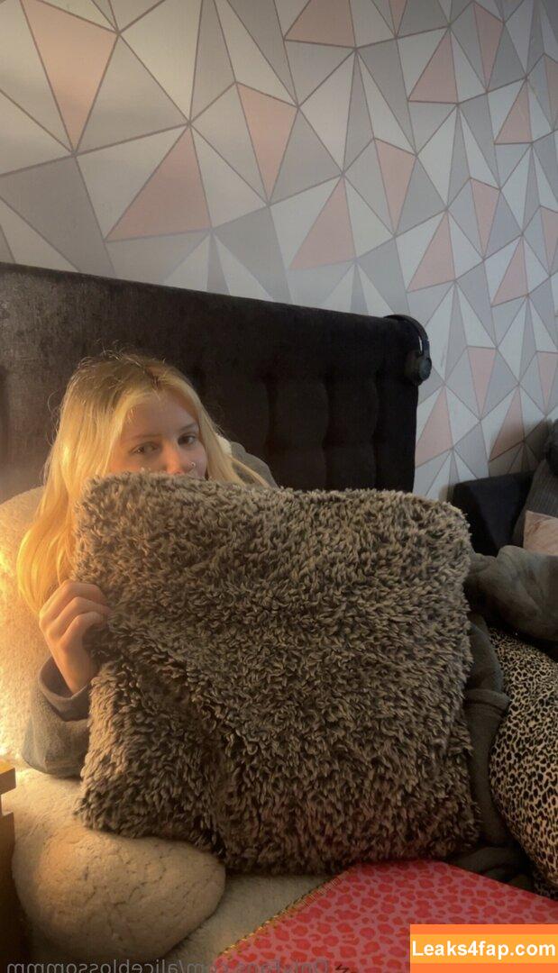 Alice Blossom / alice_b_lossom / aliceblossommm / aliceeeblossommmxx / https: leaked photo photo #0001