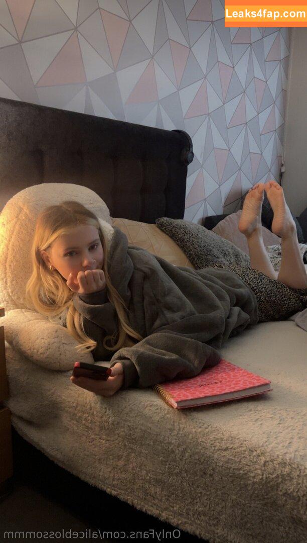 Alice Blossom / alice_b_lossom / aliceblossommm / aliceeeblossommmxx / https: leaked photo photo #0005