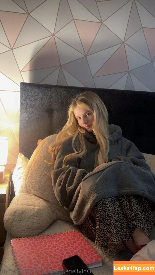 Alice Blossom / alice_b_lossom / aliceblossommm / aliceeeblossommmxx / https: leaked photo photo #0016