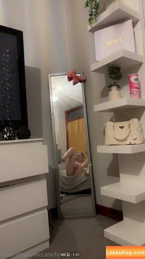 Alice Blossom photo #0024