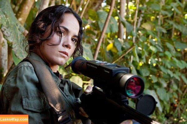 Alice Braga / alicebraga leaked photo photo #0006