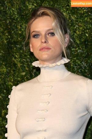 Alice Eve photo #0008