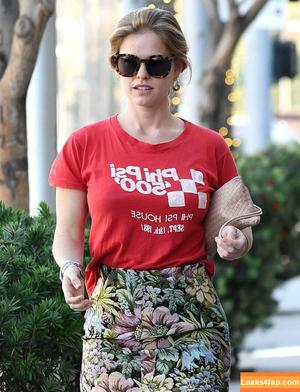Alice Eve фото #0104