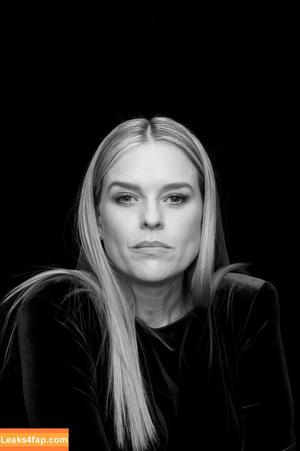 Alice Eve фото #0136