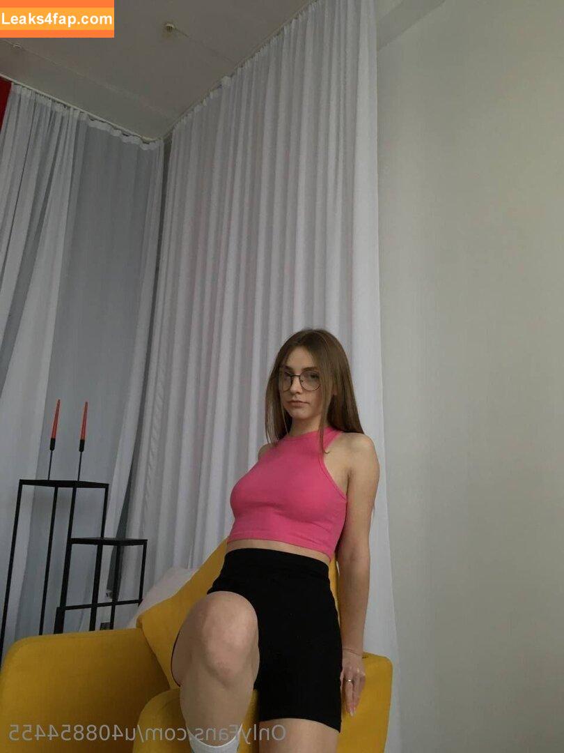 Alice_in_wonderland18 / Nastya_18 / alice_in_wonderland.18 leaked photo photo #0026