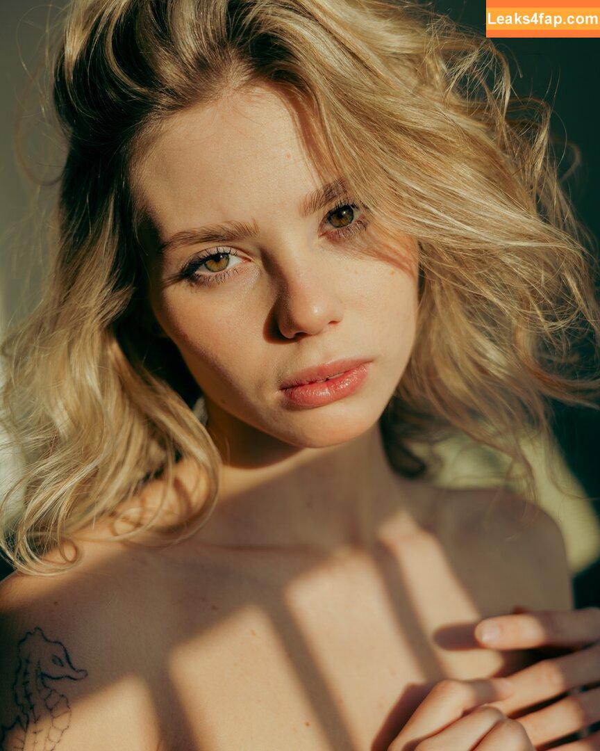 Alice Li / _lismagi / hot_girl_alice leaked photo photo #0633