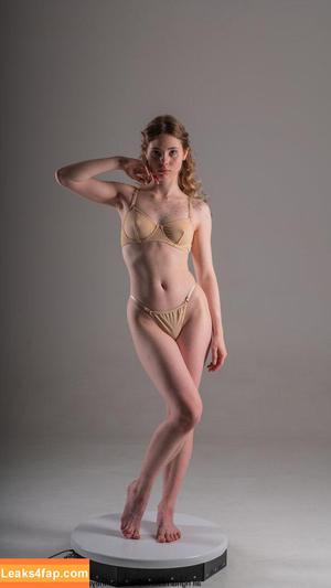 Alice Li photo #0619