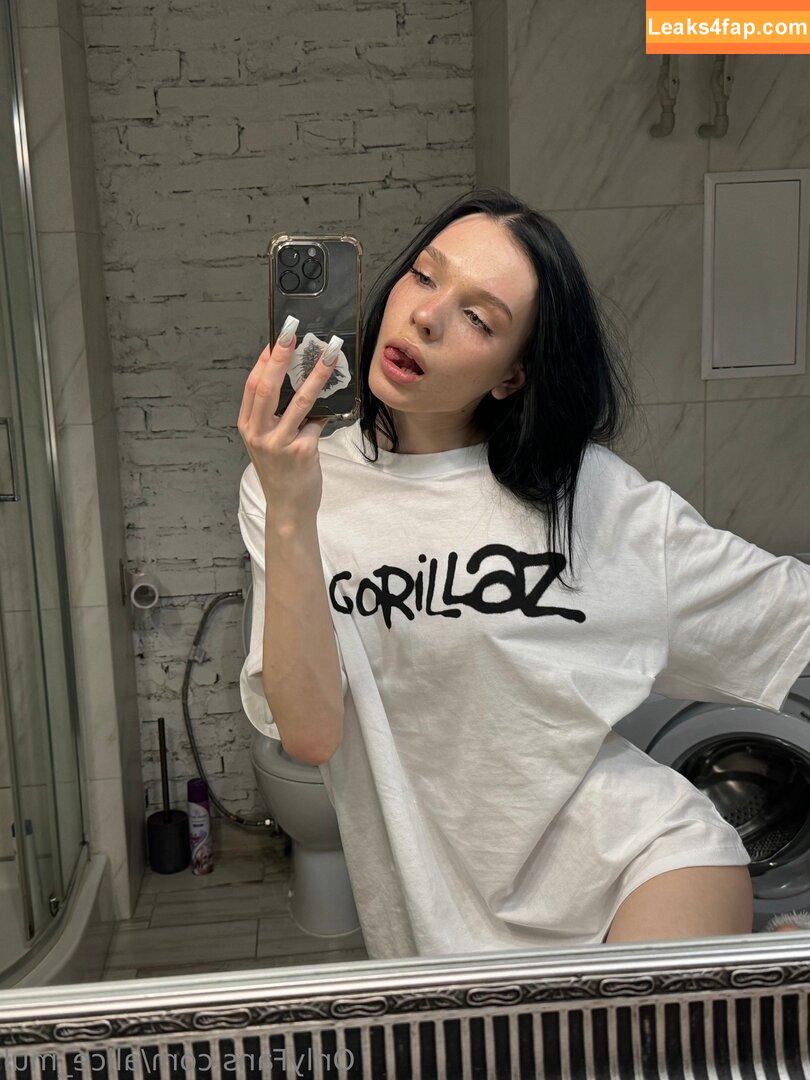 alice_mul / l_amulette leaked photo photo #0080