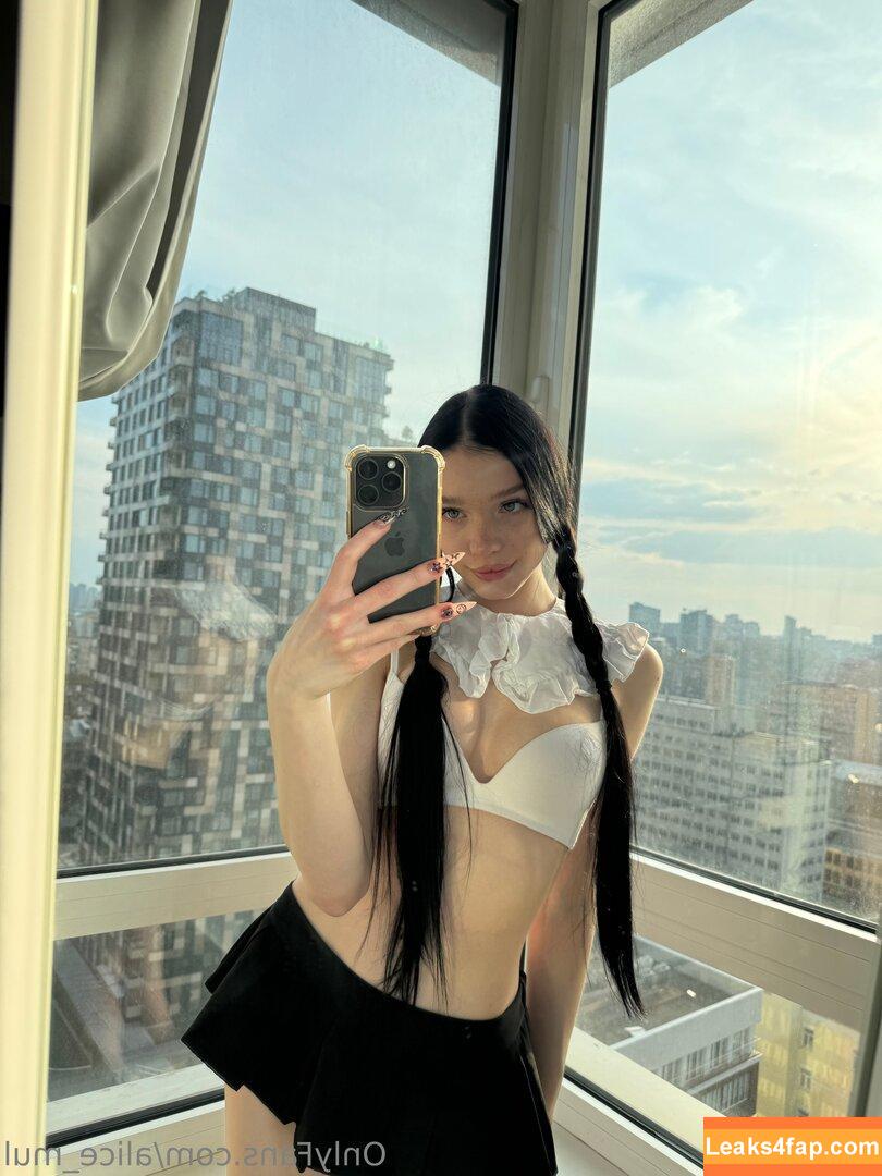 alice_mul / l_amulette leaked photo photo #0085