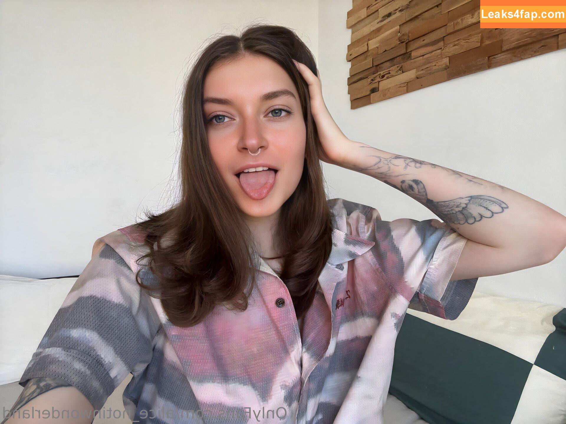 alice_notinwonderland / ayyylice leaked photo photo #0001