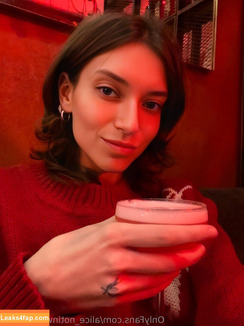 alice_notinwonderland / ayyylice leaked photo photo #0006