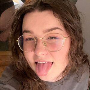 alicecinnabuns photo #0005