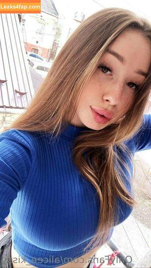alicee_kisss photo #0021