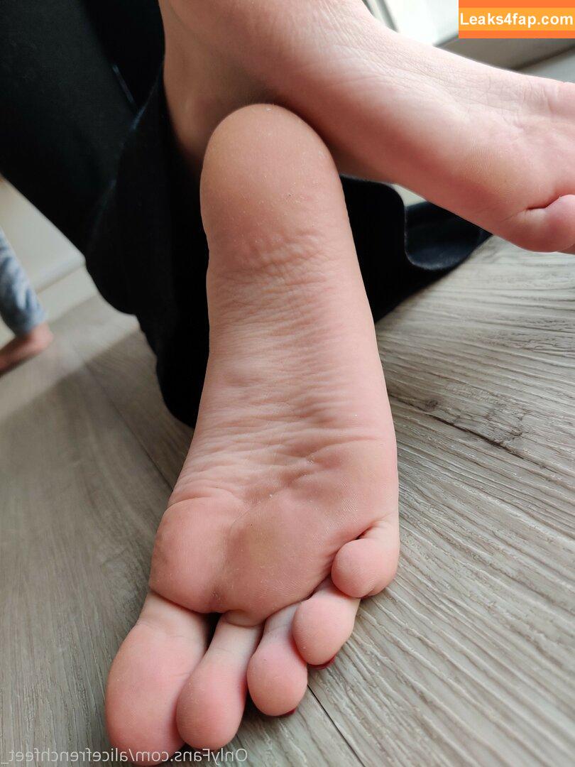alicefrenchfeet / alice.frenchfeet leaked photo photo #0114