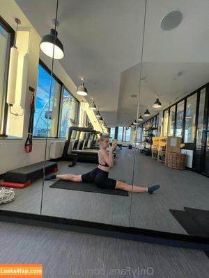 Aliceinadultland фото #0053