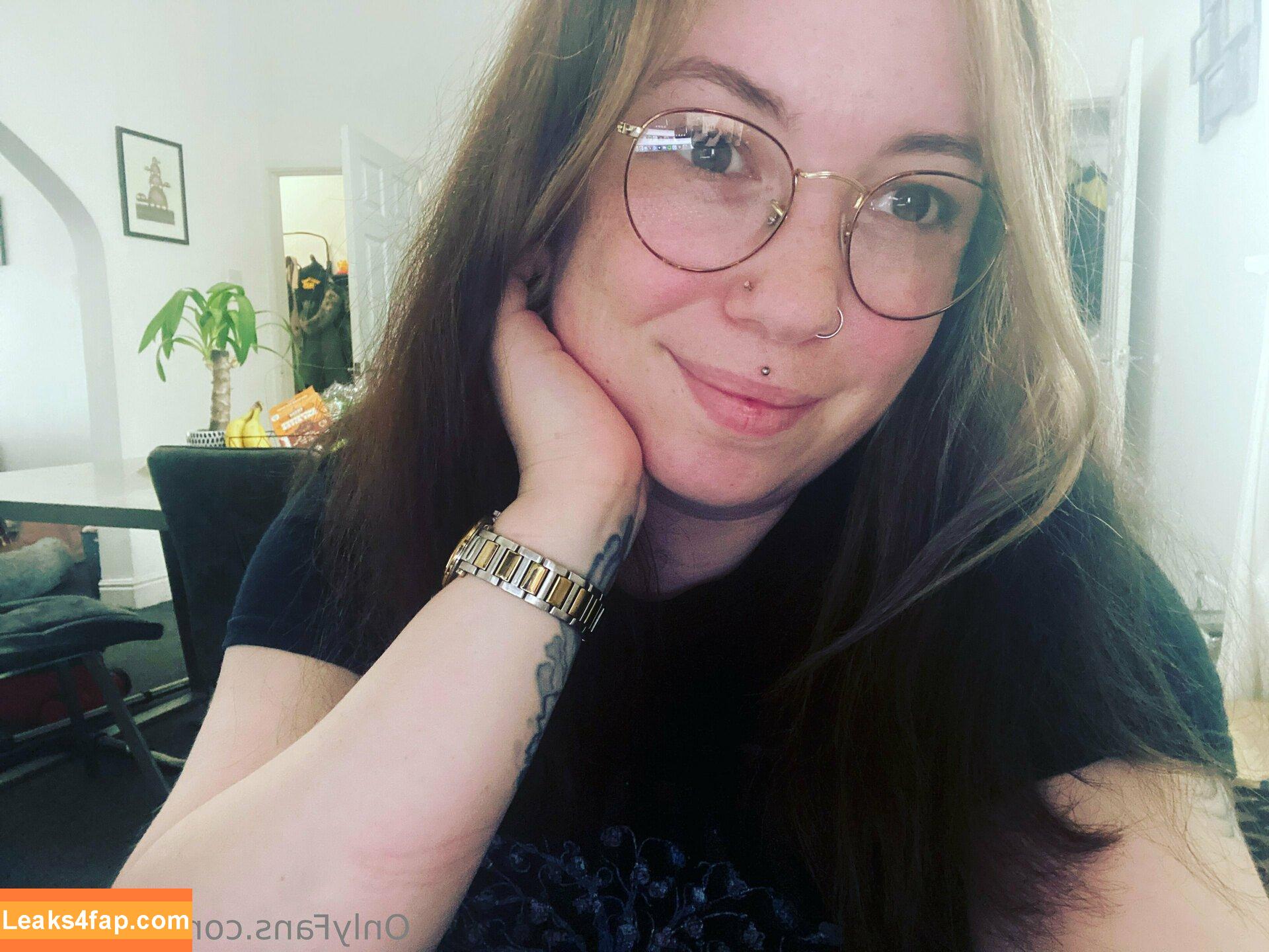 alicemch / aliicemch leaked photo photo #0002