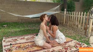 aliceoncamfree photo #0097