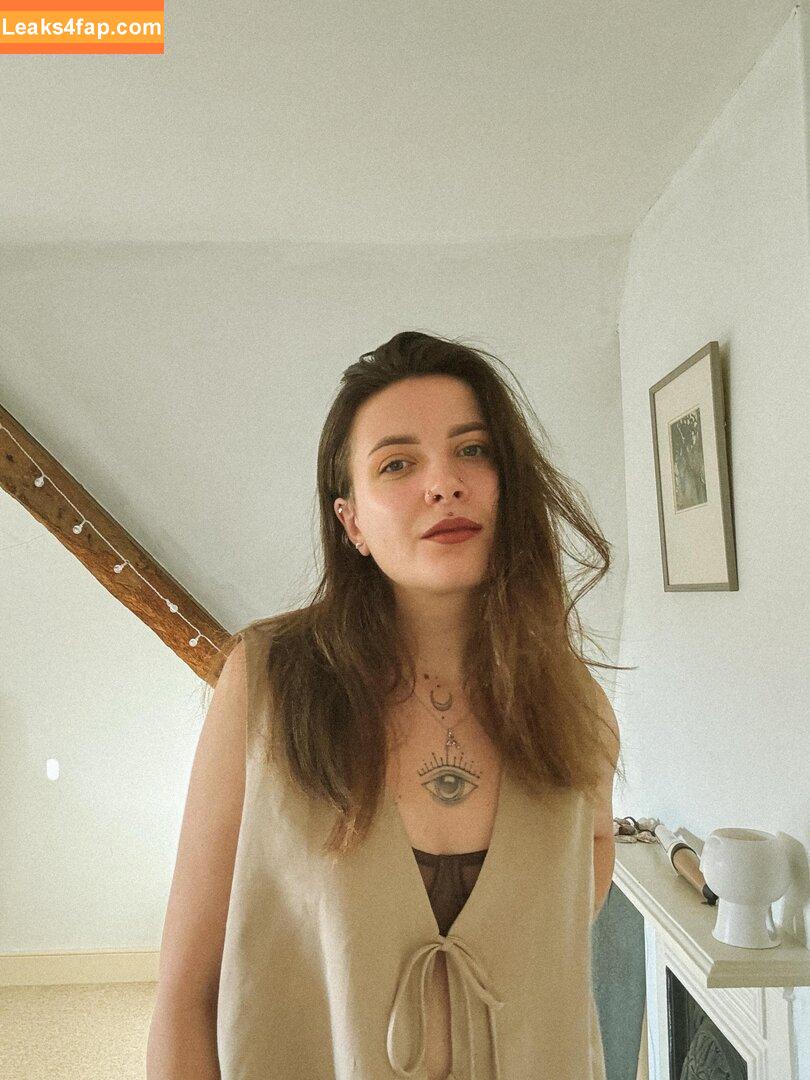 alicestetiquee /  leaked photo photo #0015