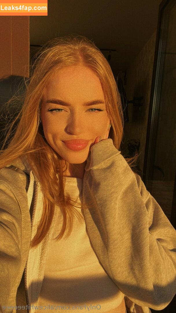 alicewhiteeeeee / aliceeeeeeeeeeee leaked photo photo #0037
