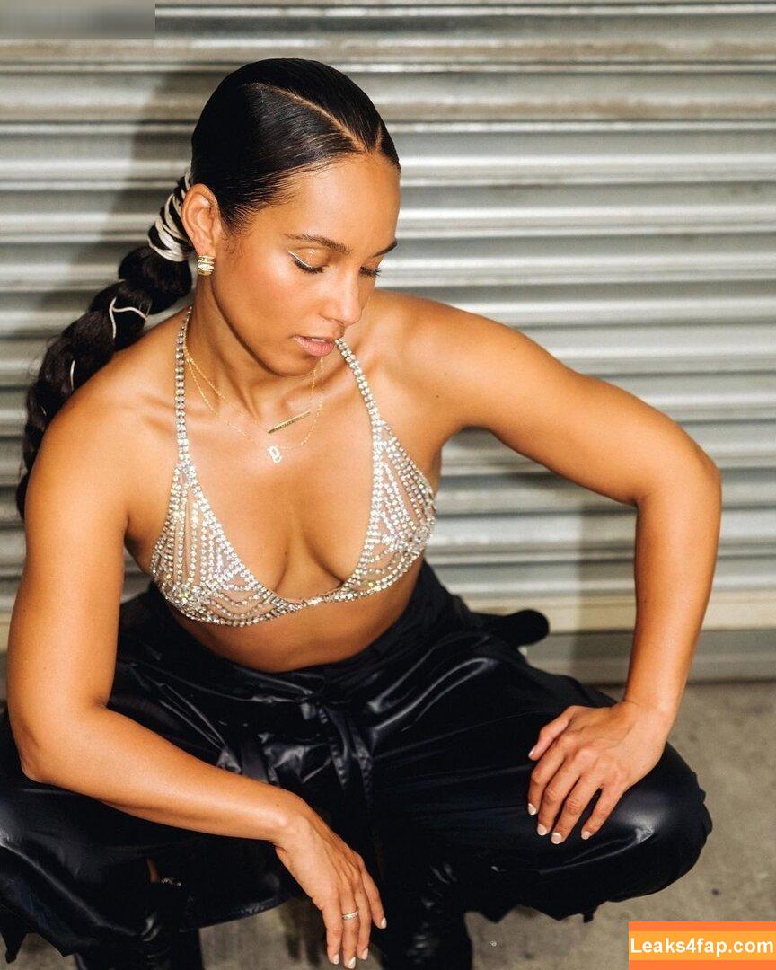 Alicia Keys / aliciakeys / ayxxxclusive leaked photo photo #0120