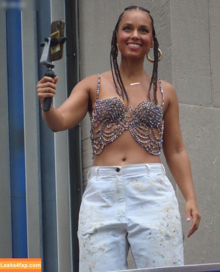 Alicia Keys / aliciakeys / ayxxxclusive leaked photo photo #0123