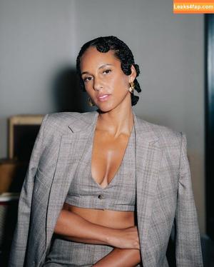 Alicia Keys photo #0223