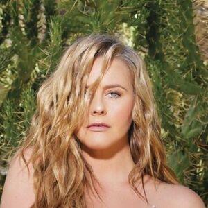 Alicia Silverstone фото #0002