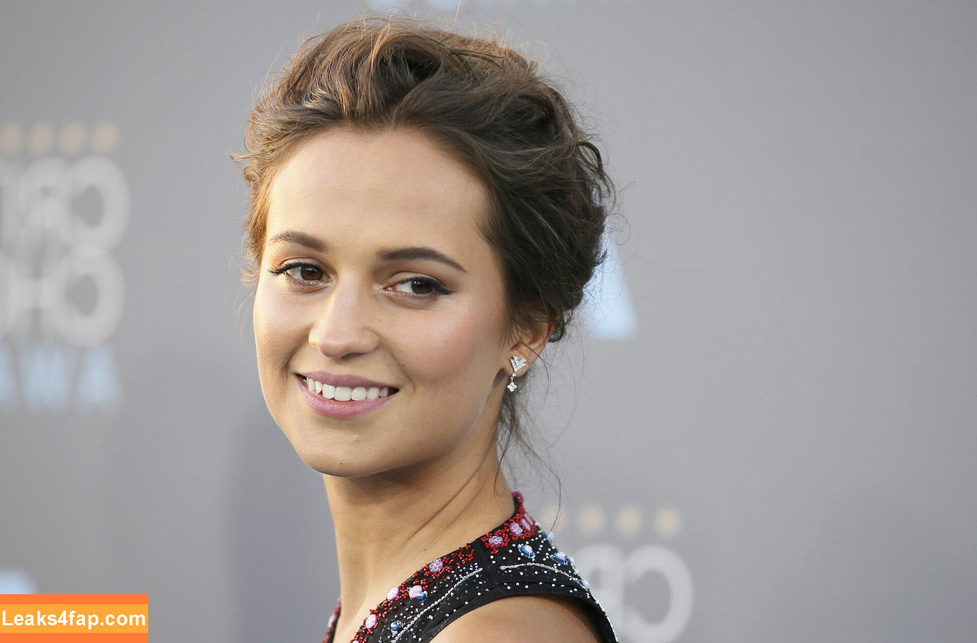 Alicia Vikander / aliciavikanderdaily leaked photo photo #0023