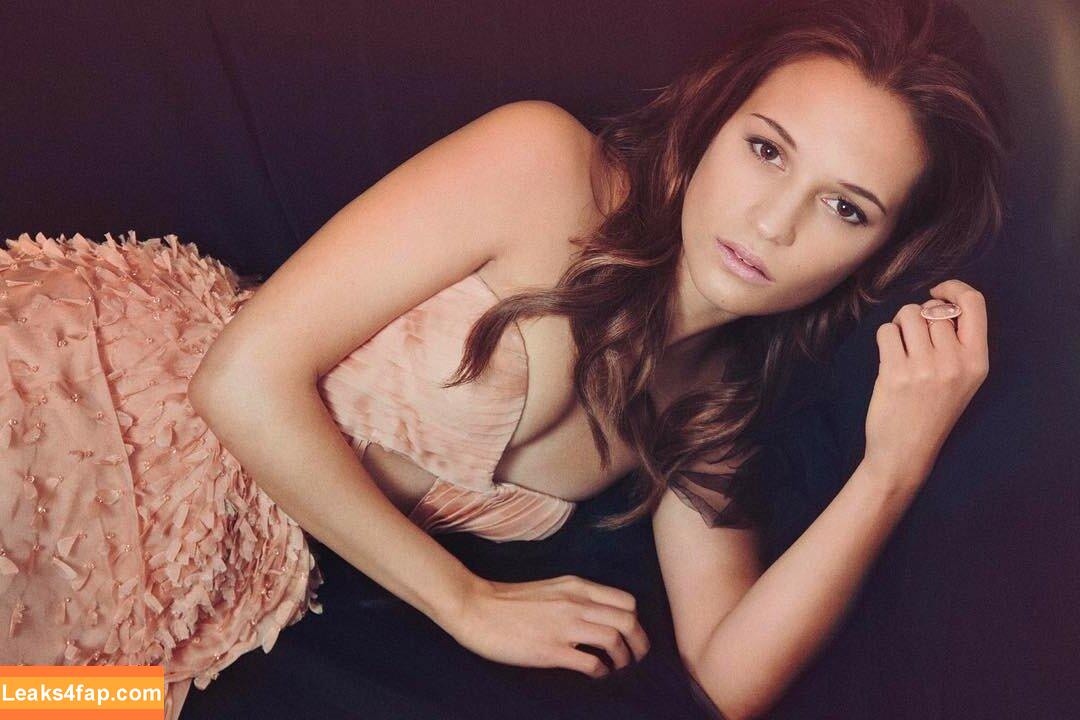 Alicia Vikander / aliciavikanderdaily leaked photo photo #0160