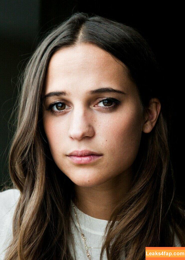 Alicia Vikander / aliciavikanderdaily leaked photo photo #0186