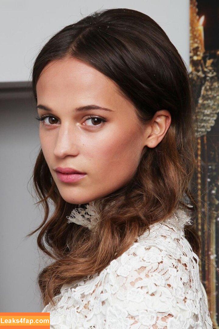 Alicia Vikander / aliciavikanderdaily слитое фото фото #0227