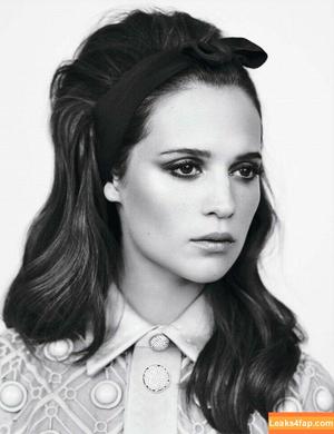 Alicia Vikander photo #0192