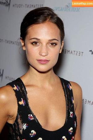 Alicia Vikander photo #0422