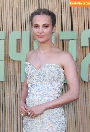 Alicia Vikander photo #0457